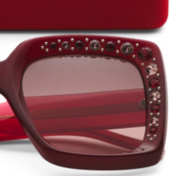 NWT CAROLINA HERRERA 53mm Square Sunglasses